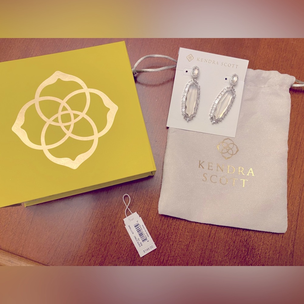 Kendra Scott Kapri Statement Earrings in Lustre Glass